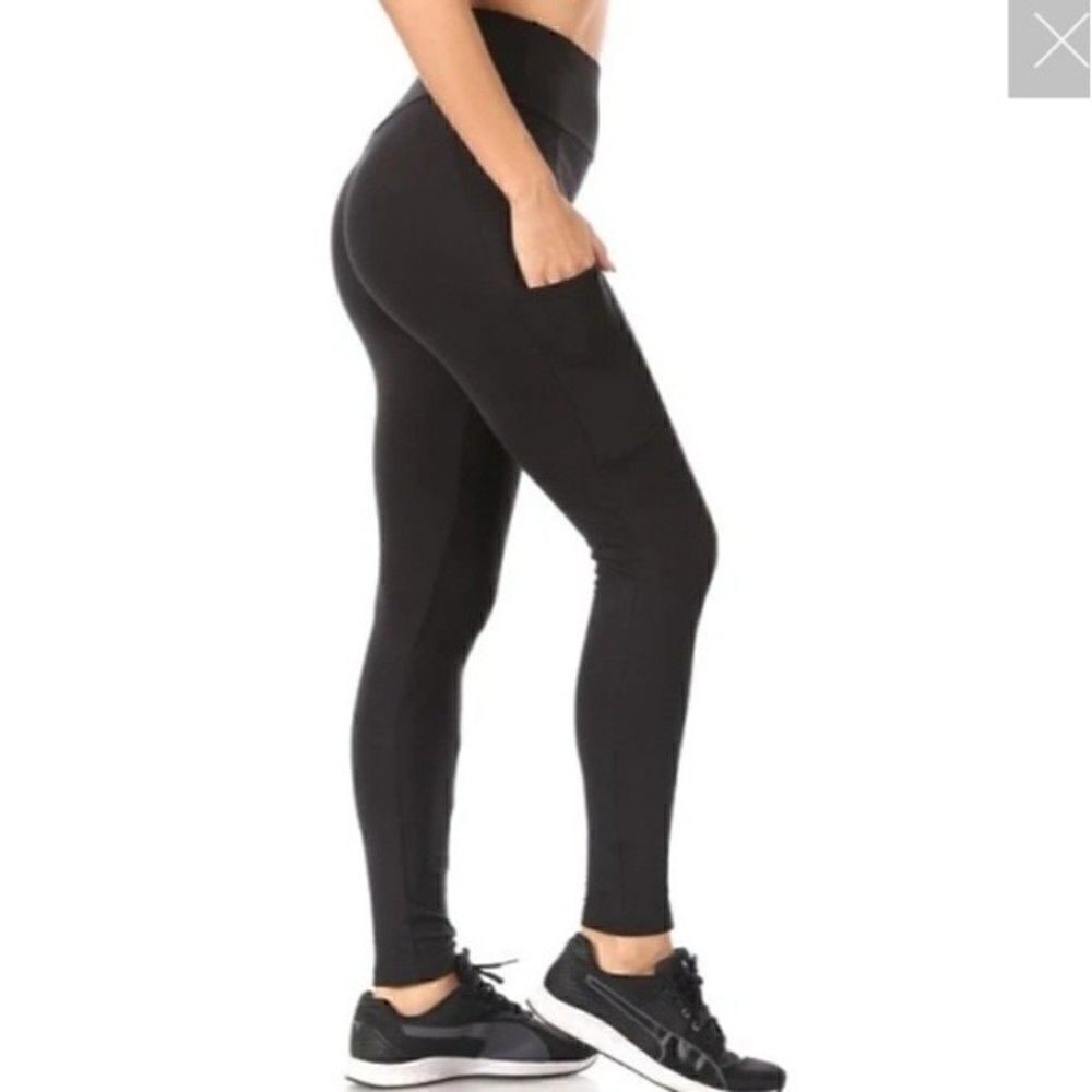 Shosho Black leggings Tummy Control Size Small